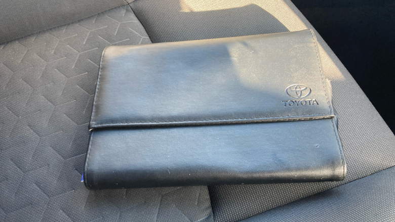 Toyota Corolla 1.8 VVT-i Hybrid Icon Tech 5dr CVT Hybrid Hatchback